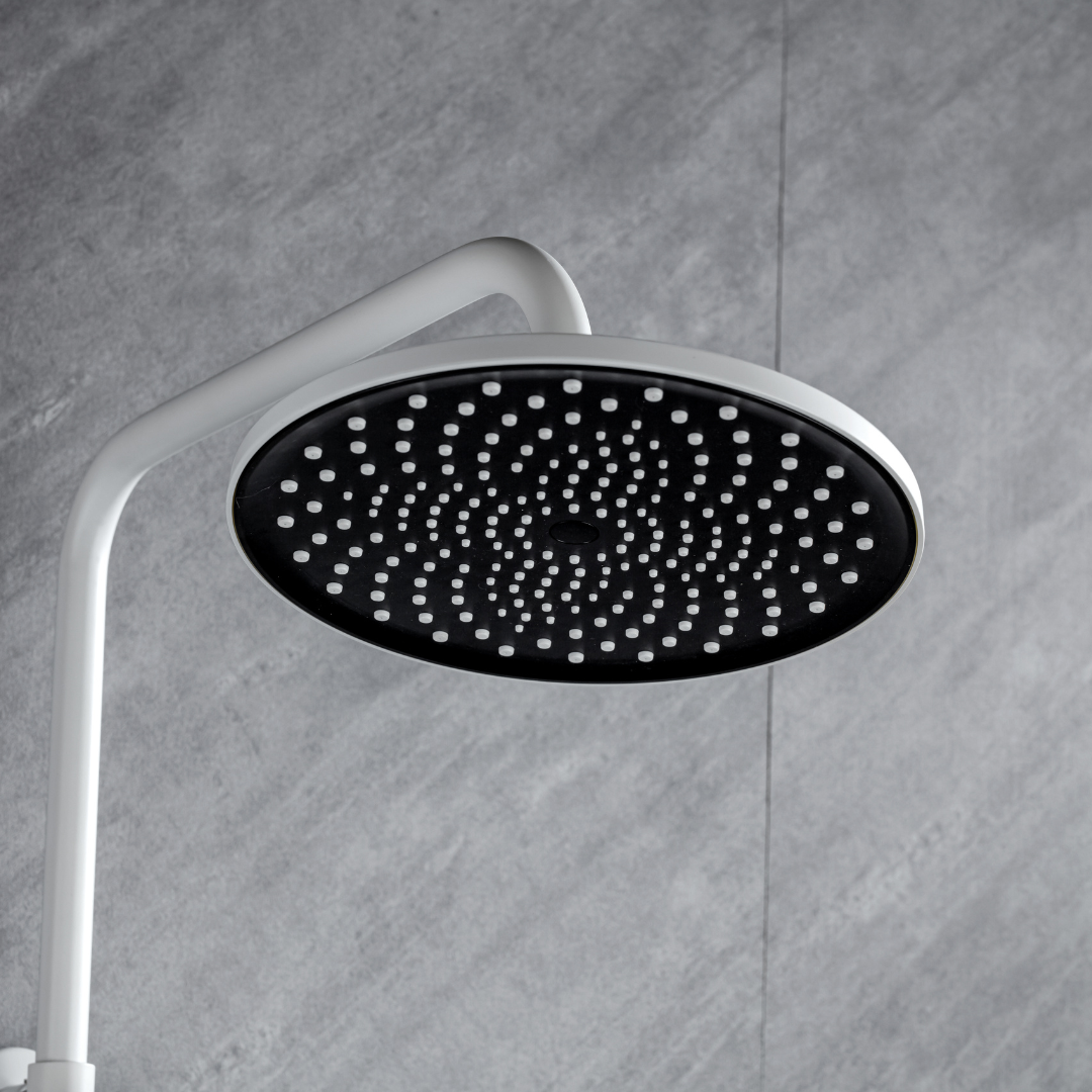 Ensemble de douche à effet pluie avec thermostat – Violetta – Affichage numérique – Blanc