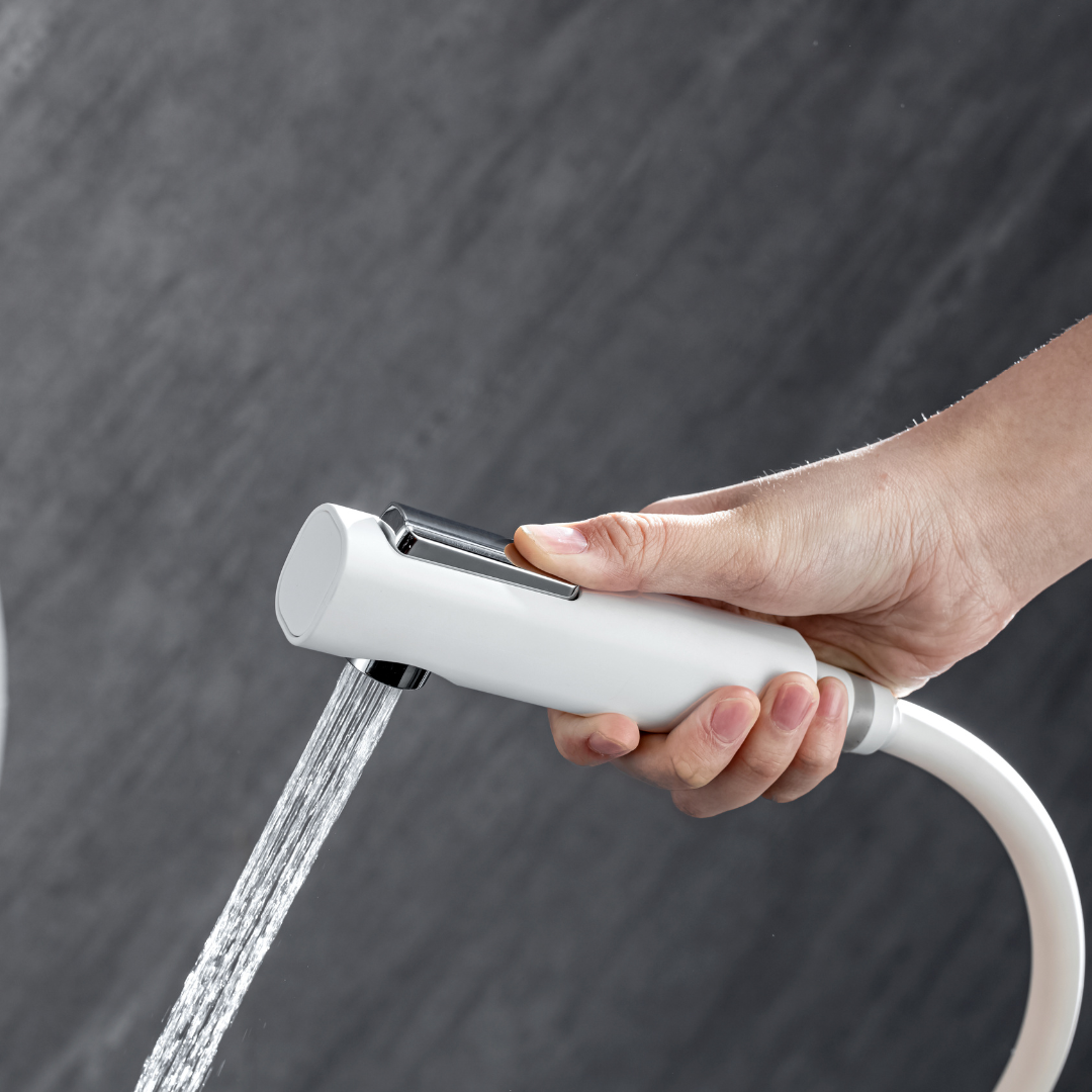 Ensemble de douche à effet pluie avec thermostat – Violetta – Affichage numérique – Blanc