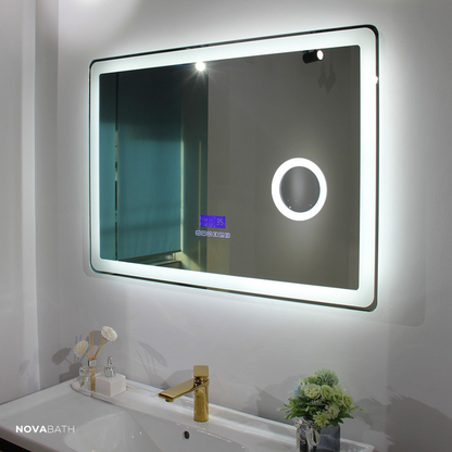 Miroir de salle de bain LED sur mesure Lori – Bluetooth & haut-parleurs – Horloge numérique – Miroir de grossissement – Chauffage anti-condensation