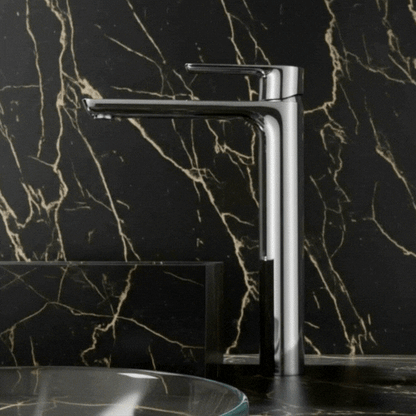 Robinet de baignoire indépendant Lisandro – Sortie d'eau en cascade – Nickel brossé