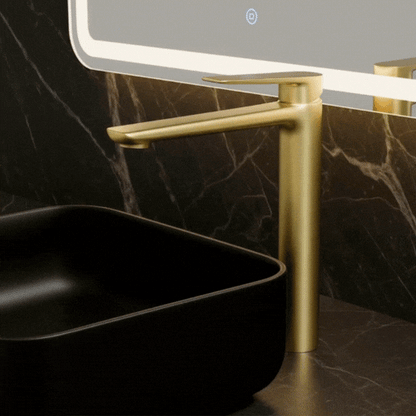 Robinet de baignoire indépendant Lisandro – Sortie d'eau en cascade – Nickel brossé