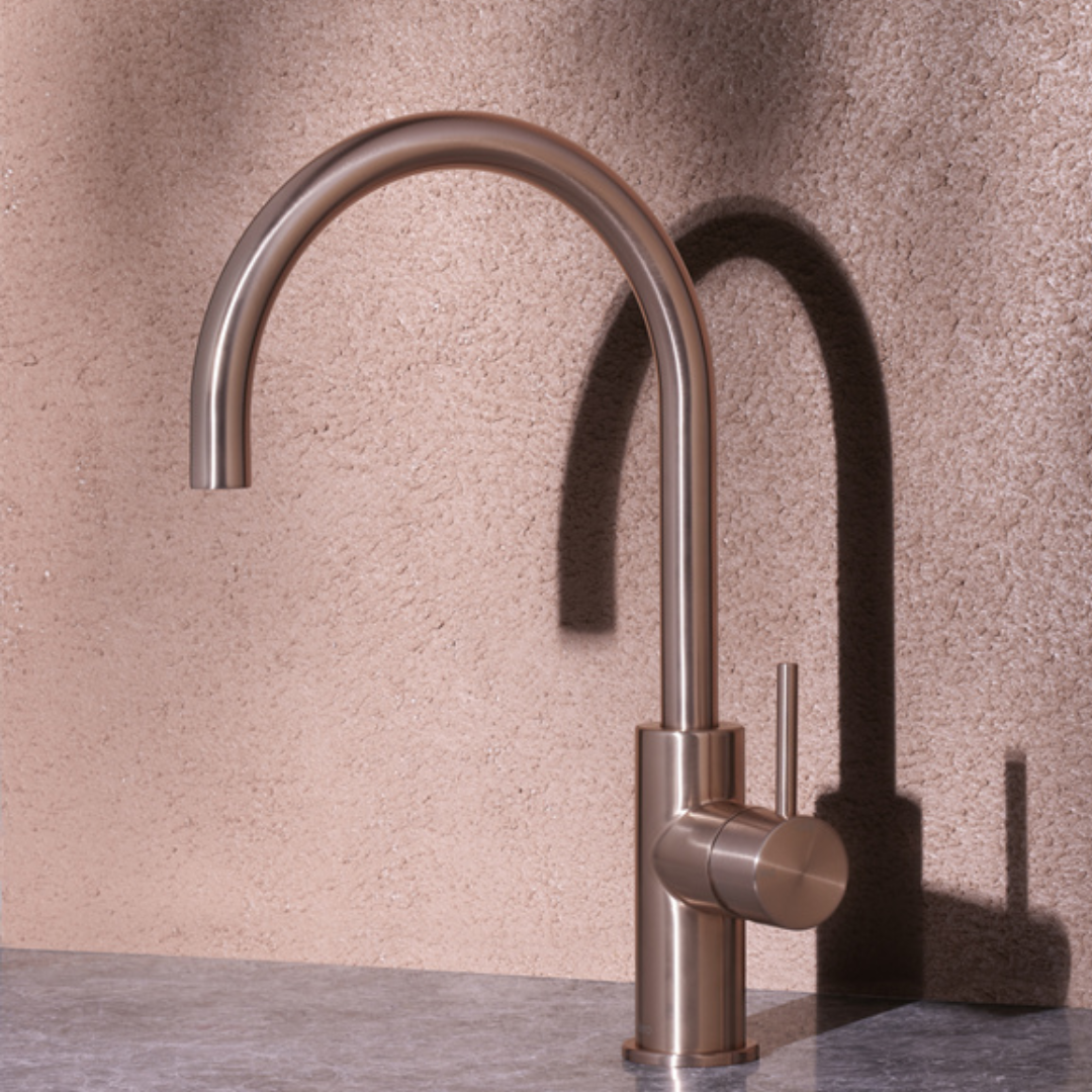 Robinet de cuisine Capri – Bronze brossé